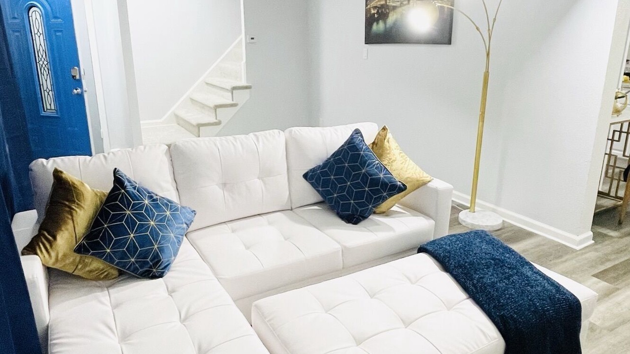 Photo of Livingroom in Maple Heights