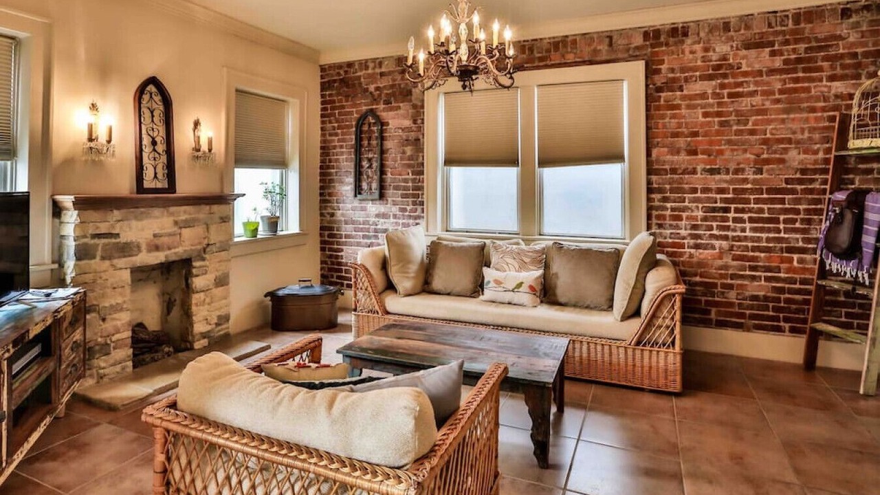 Photo of Livingroom in Maple Ridge