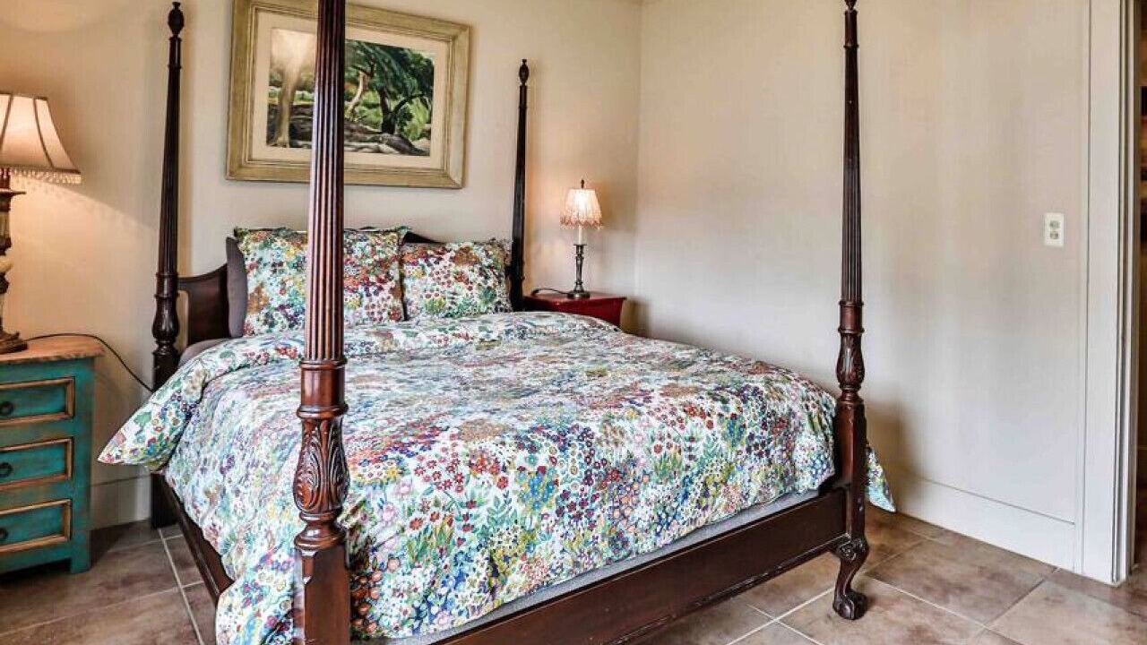 Photo of Bedroom in Maple Ridge