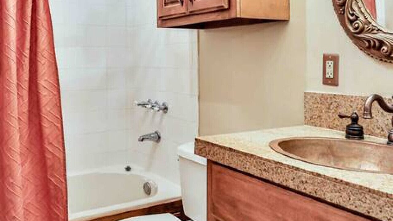 Photo of Bathroom in Maple Ridge