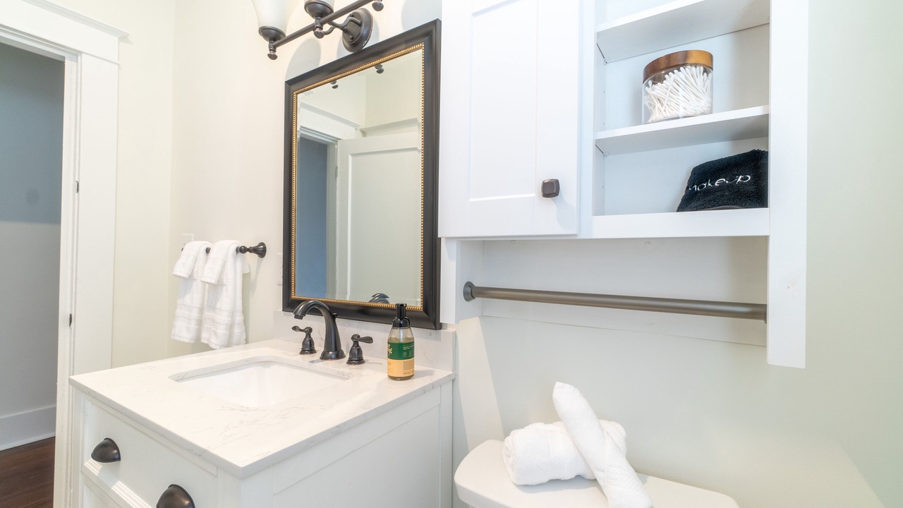 Photo of Bathroom in East Memphis