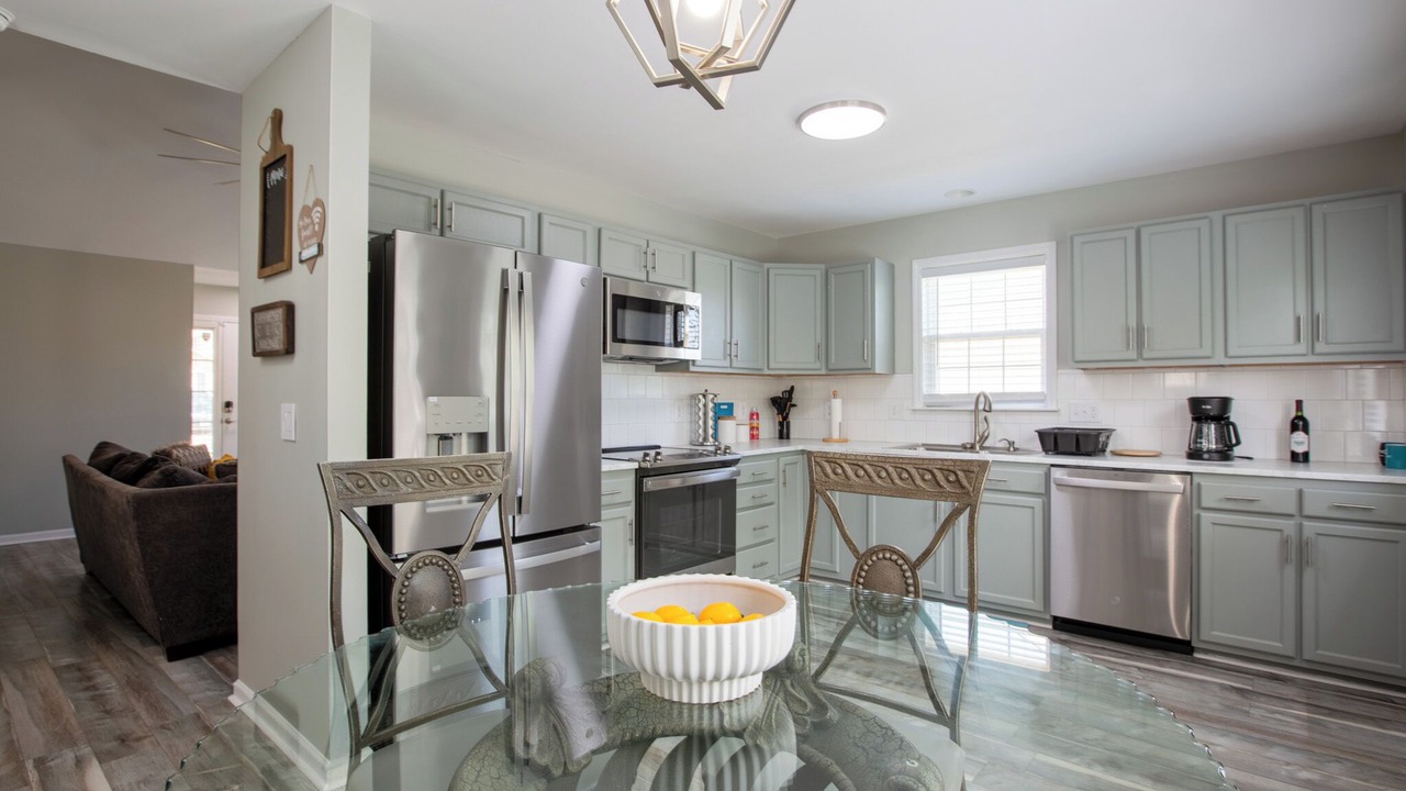Photo of Kitchen in New Irving Park