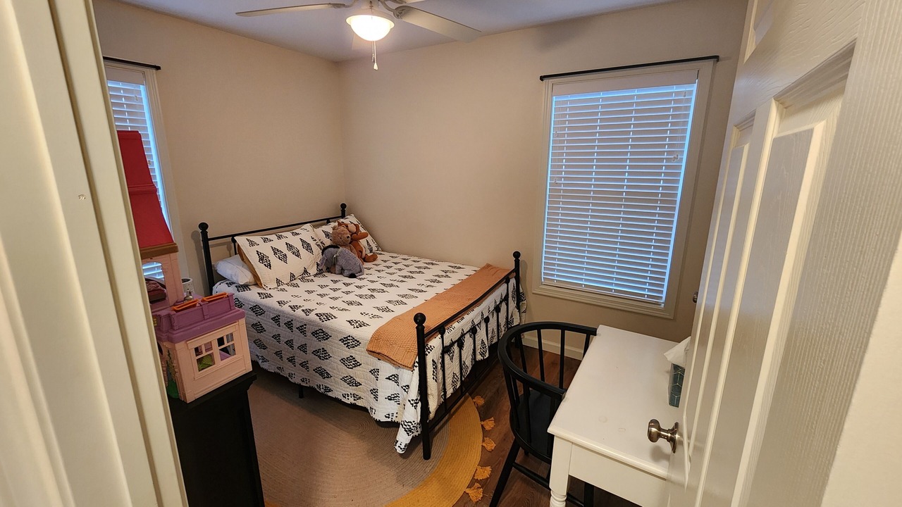 Photo of Bedroom in Laurel