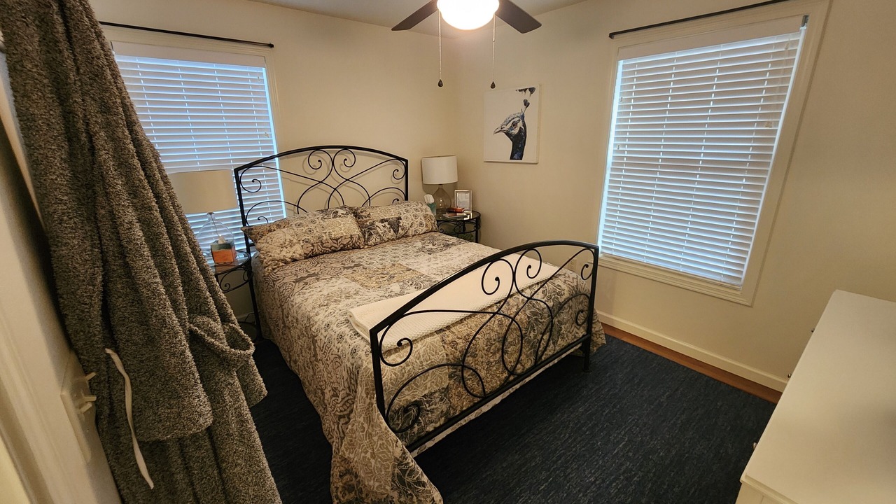 Photo of Bedroom in Laurel