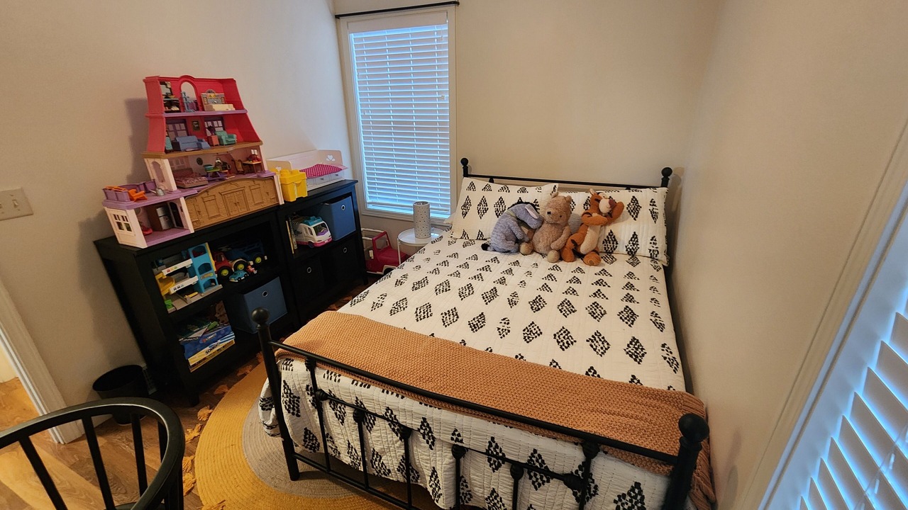 Photo of Bedroom in Laurel
