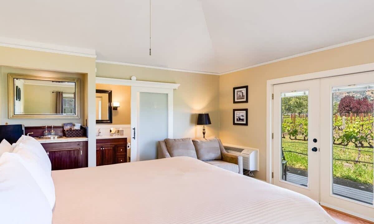 Photo of Bedroom in Calistoga