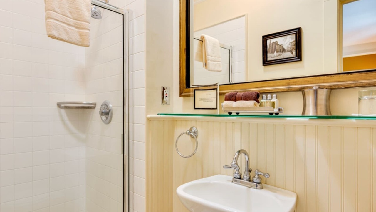 Photo of Bathroom in Calistoga