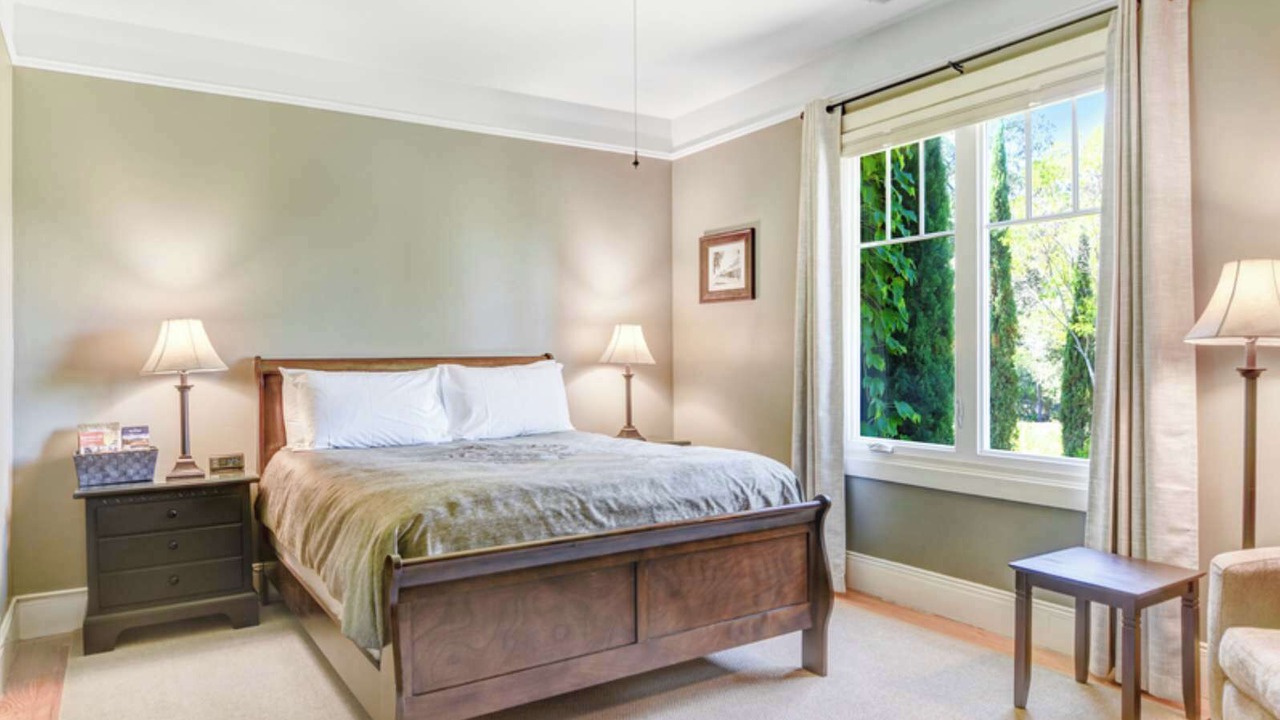 Photo of Bedroom in Calistoga