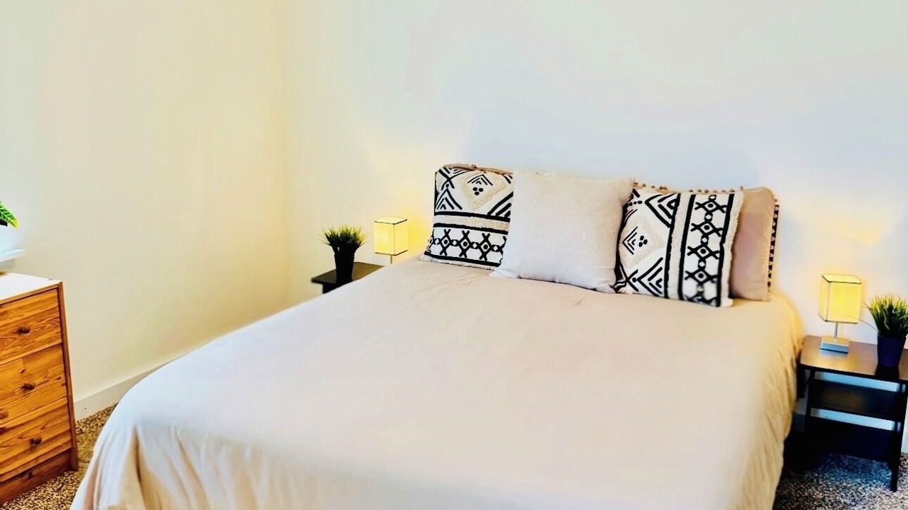 Photo of Bedroom in Near East Side