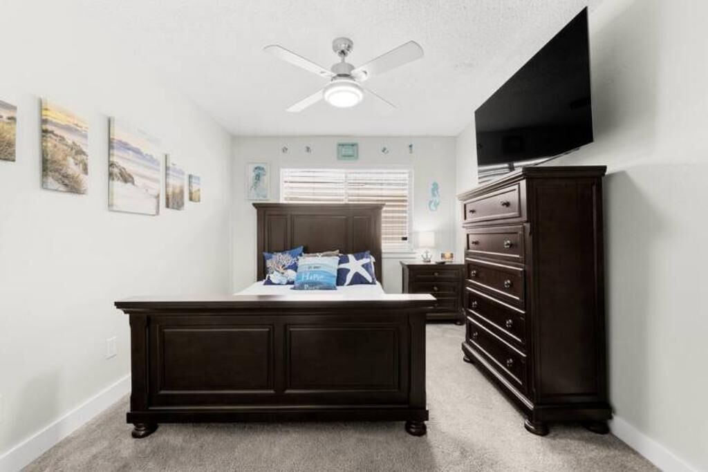 Photo of Bedroom in South Side