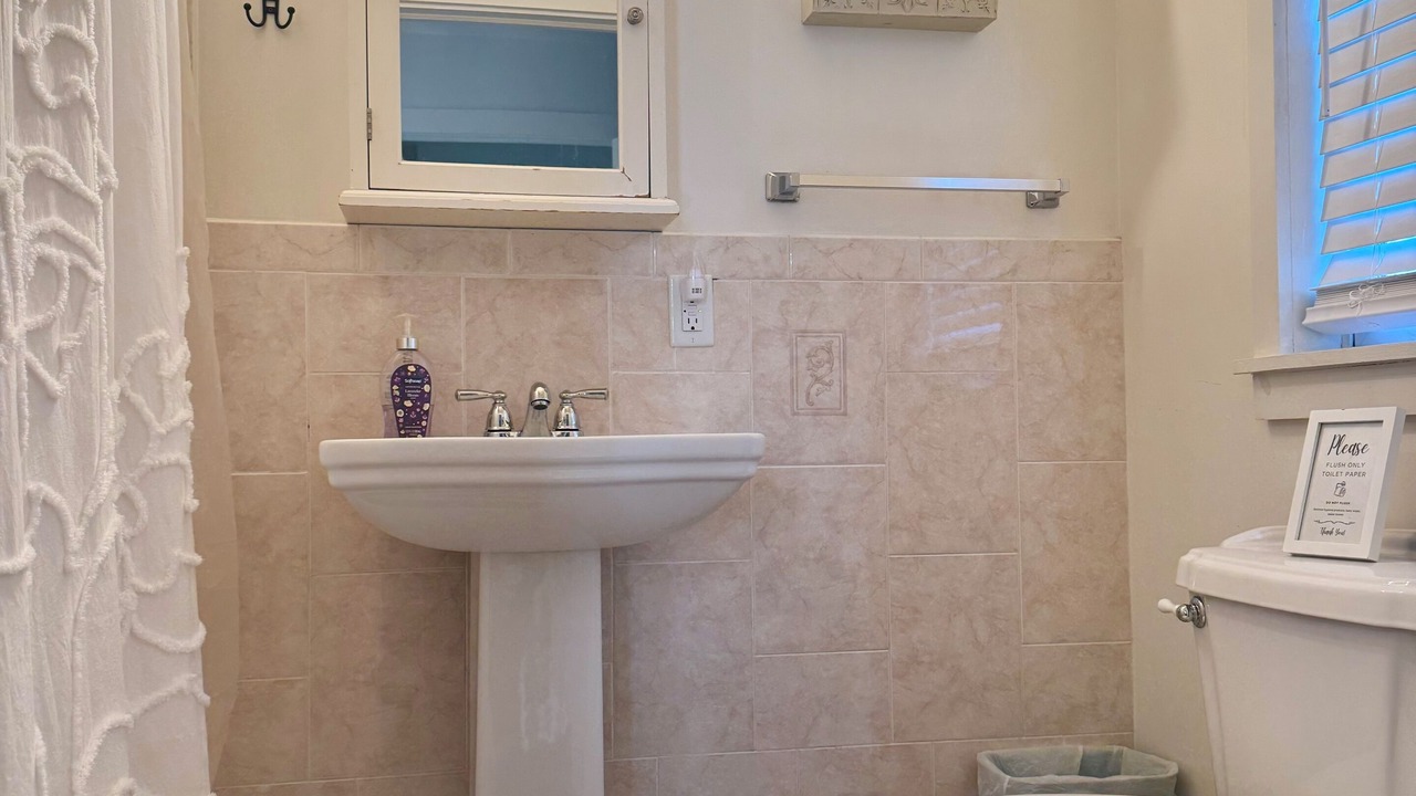 Photo of Bathroom in Webb City