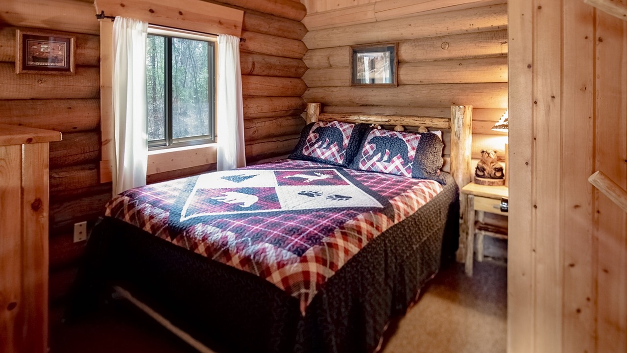 Photo of Bedroom in Bigfork