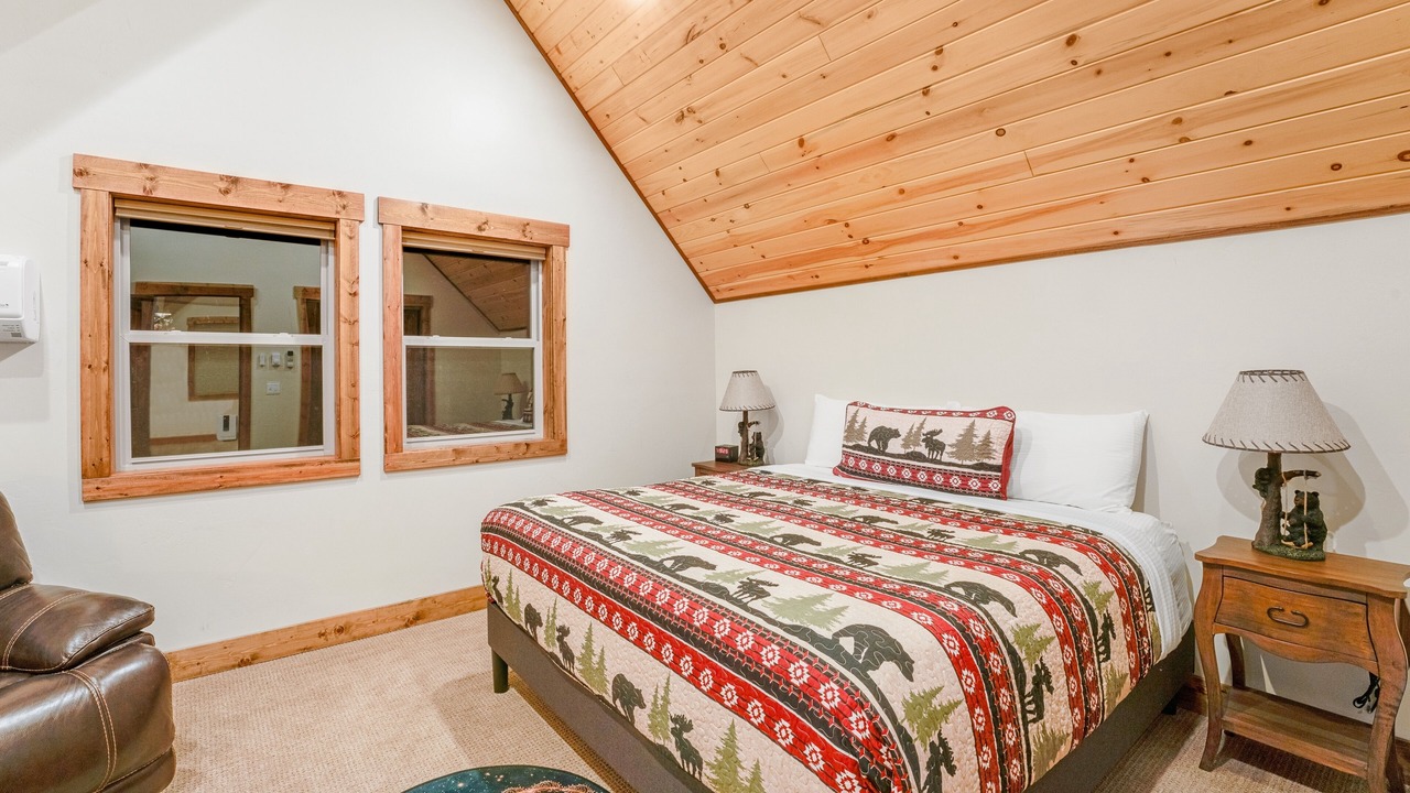 Photo of Bedroom in Bigfork