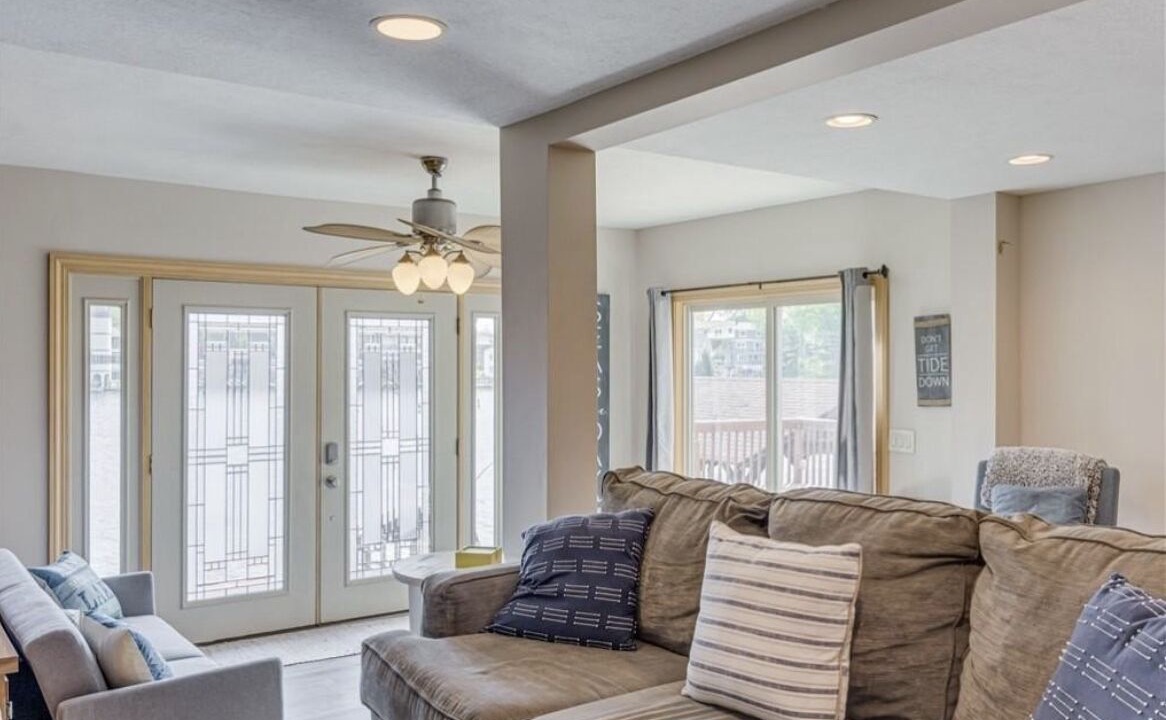 Photo of Livingroom in Portage Lakes