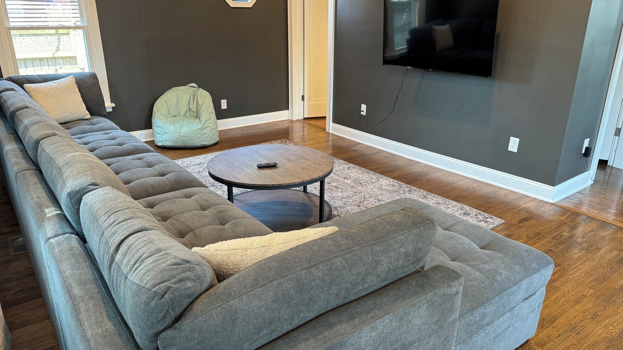 Photo of Livingroom in Central Clintonville