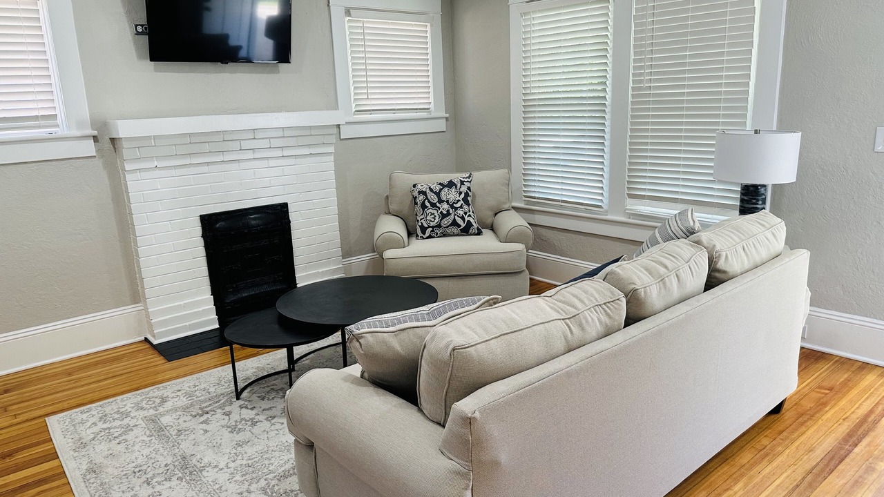 Photo of Livingroom in Greensboro