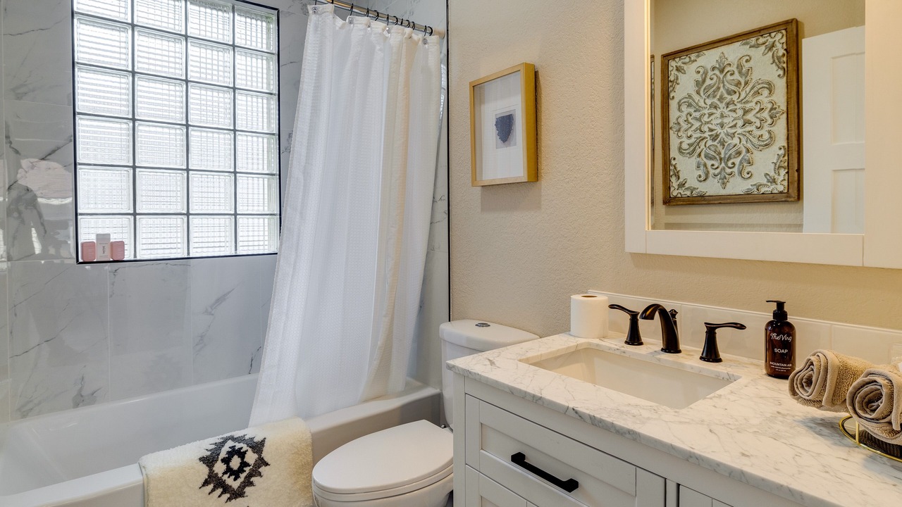 Photo of Bathroom in Casper