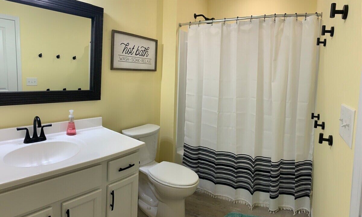 Photo of Bathroom in Williamstown
