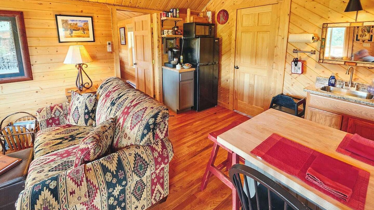 Photo of Livingroom in Saddlestring