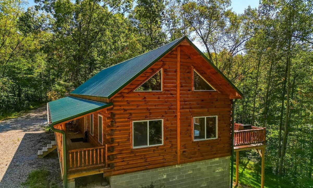 Photo of Outdoor in Nelsonville