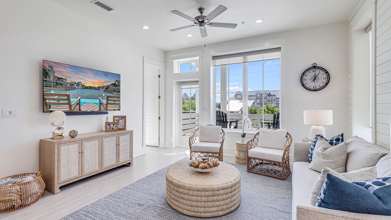 Photo of Livingroom in Cinnamon Shore