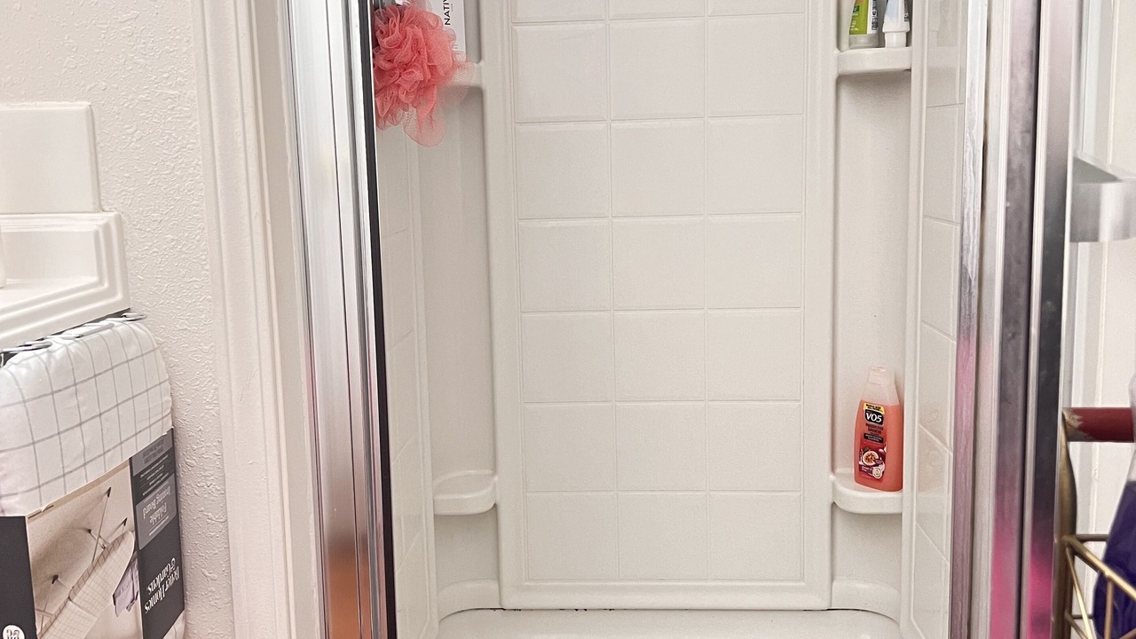 Photo of Bathroom in Holly