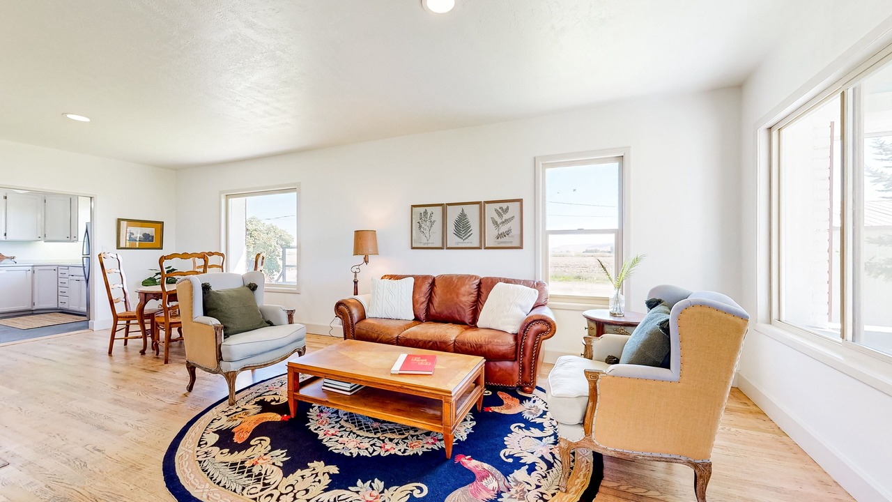 Photo of Livingroom in Burley