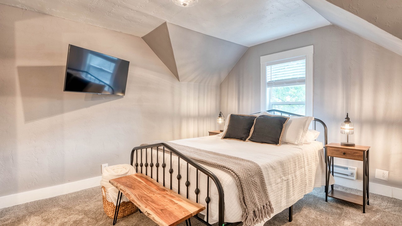 Photo of Bedroom in Kalispell