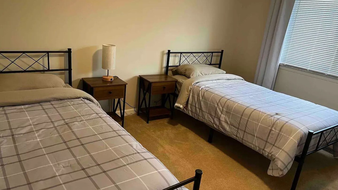 Photo of Bedroom in Troy
