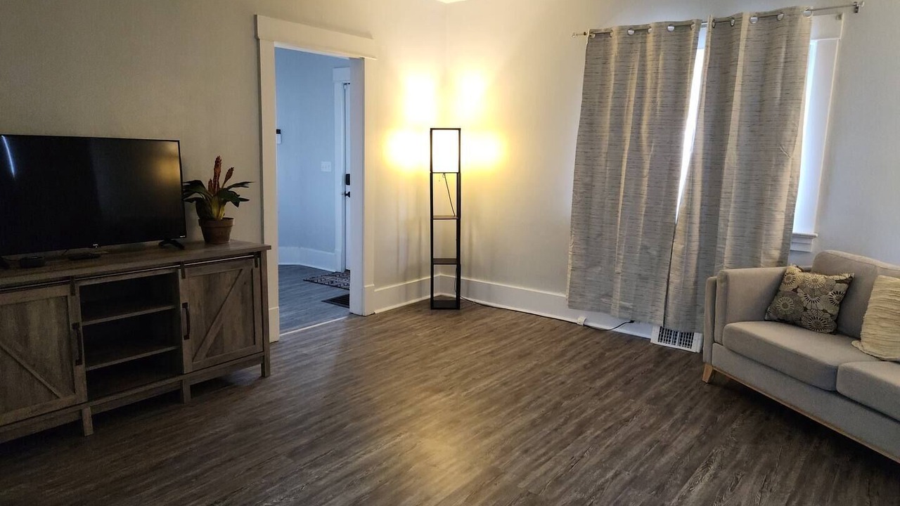 Photo of Livingroom in Niles