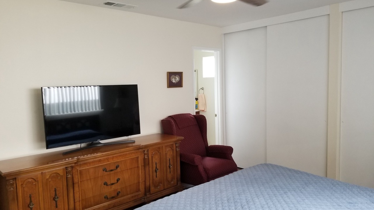 Photo of Bedroom in Harbor