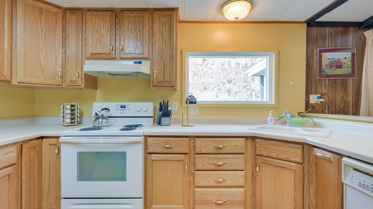 Photo of Kitchen in Salmon