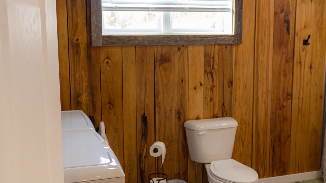 Photo of Bathroom in Burkesville