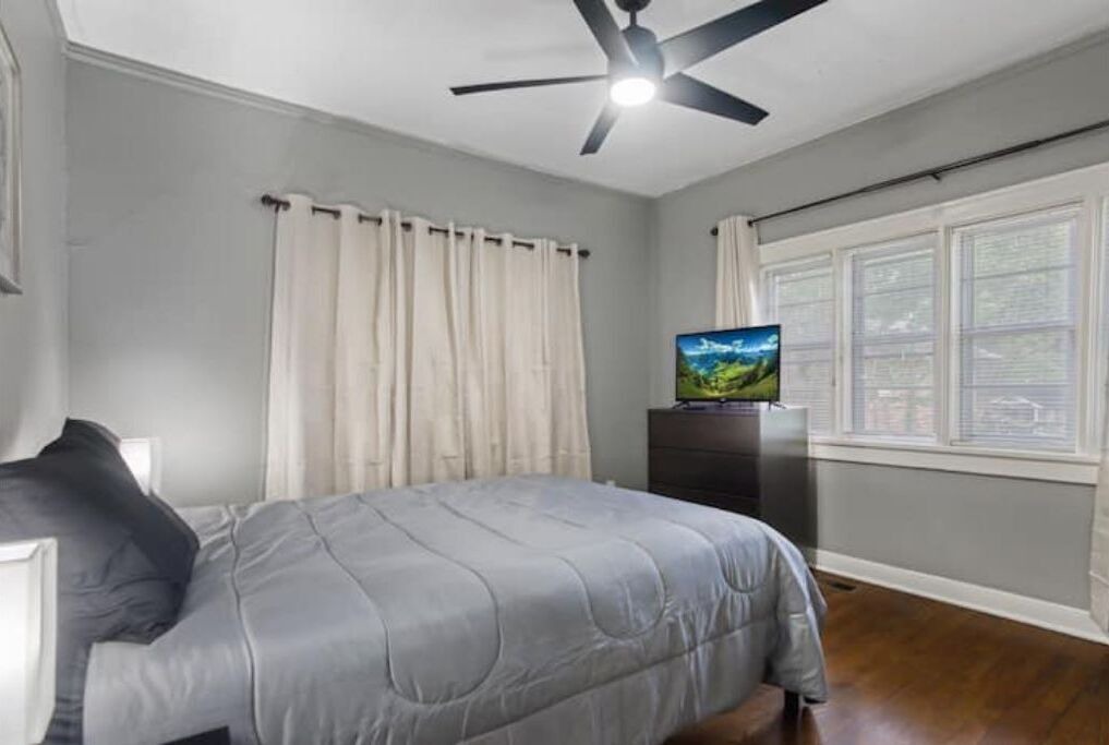 Photo of Bedroom in Hillcrest