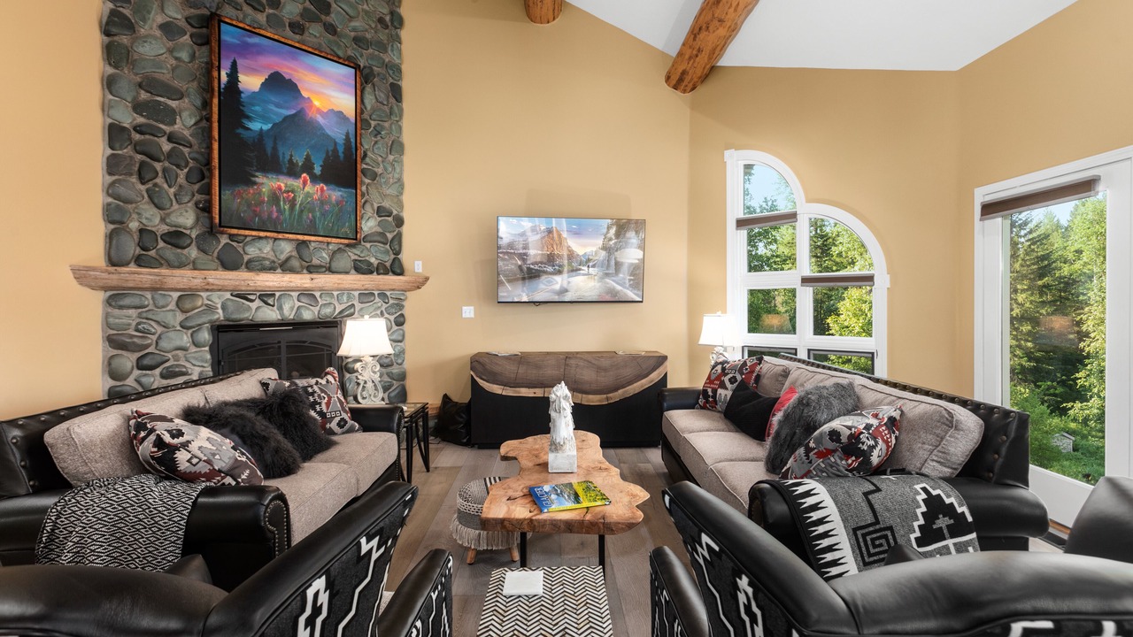 Photo of Bedroom in Columbia Falls