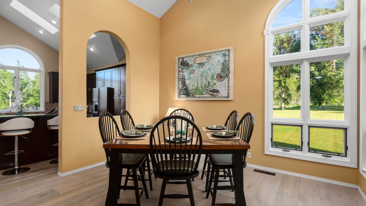 Photo of Livingroom in Columbia Falls