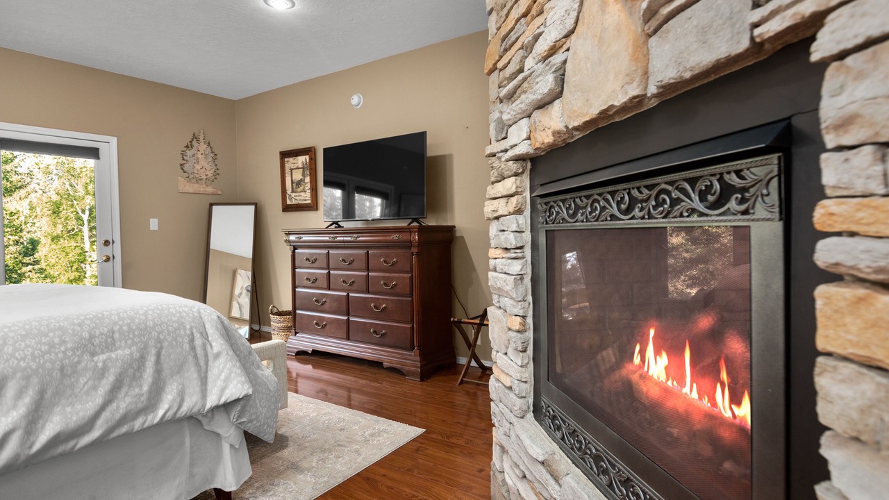 Photo of Bedroom in Columbia Falls