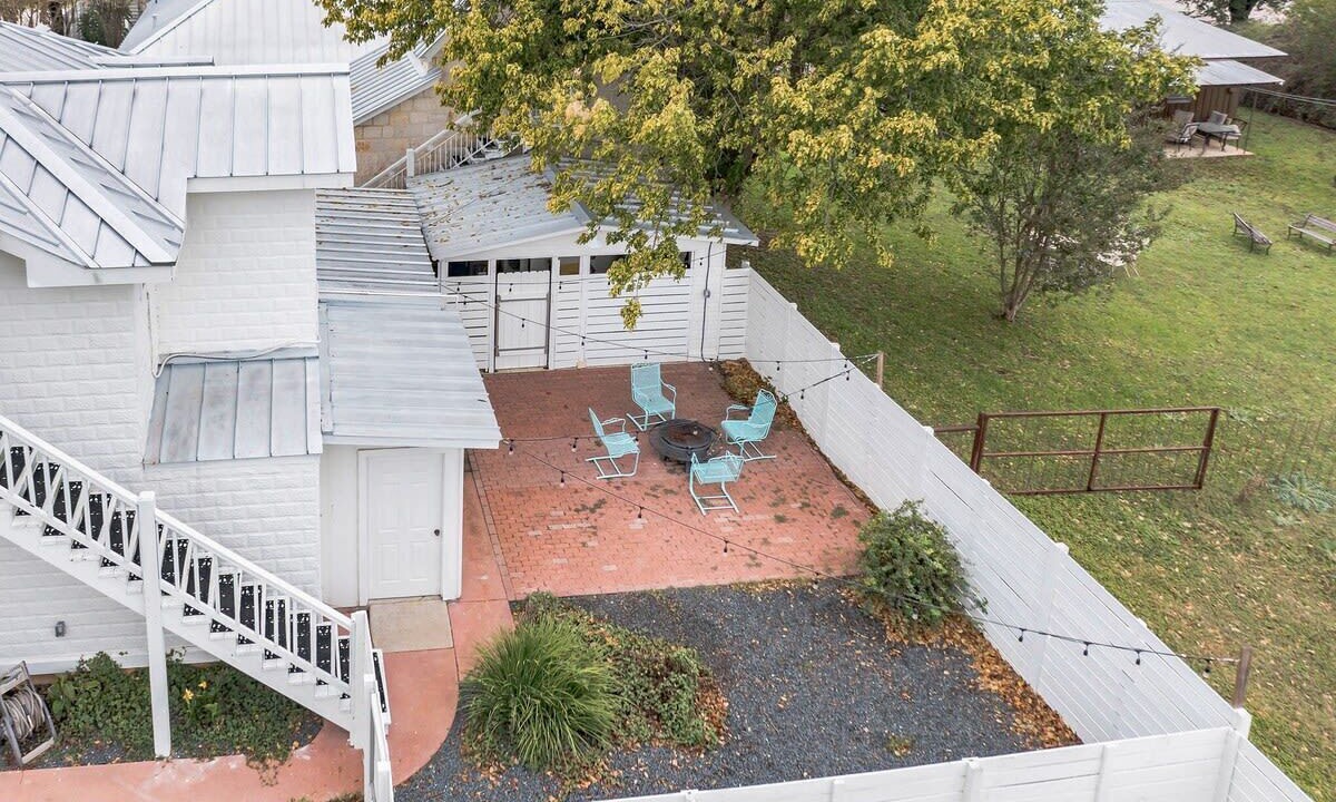 Photo of Patio Balcony in Stonewall
