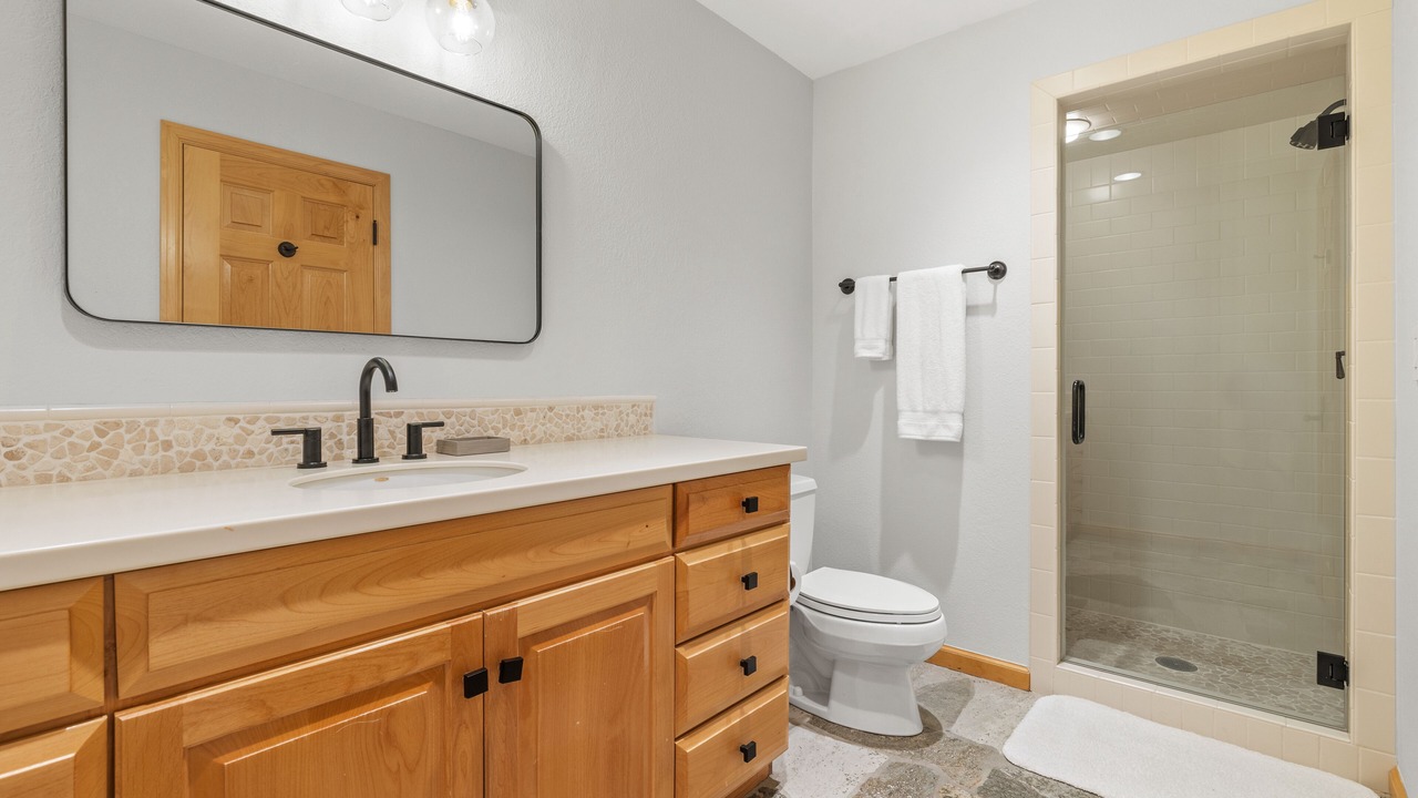 Photo of Bathroom in Teton Pines