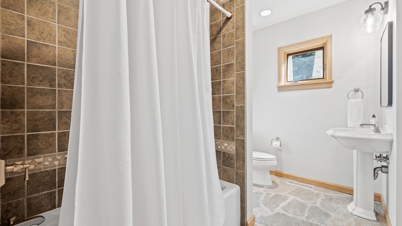 Photo of Bathroom in Teton Pines