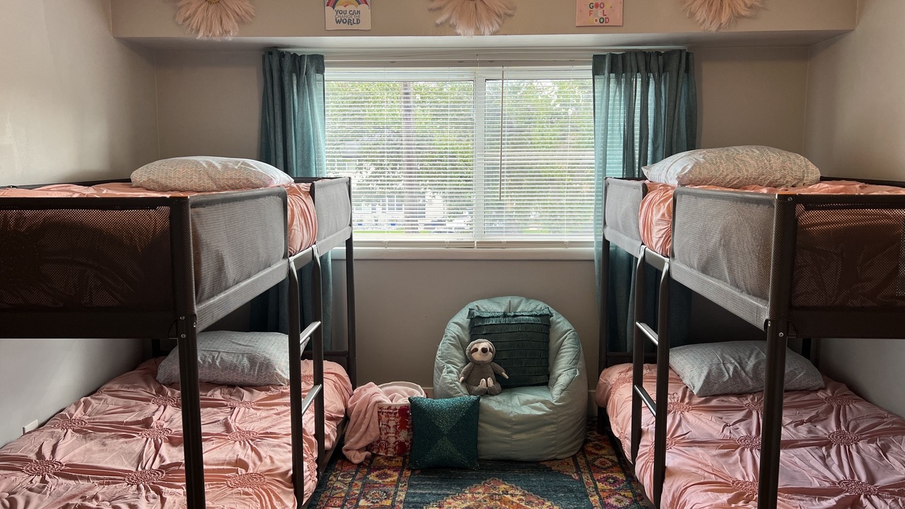 Photo of Bedroom in Oak Park
