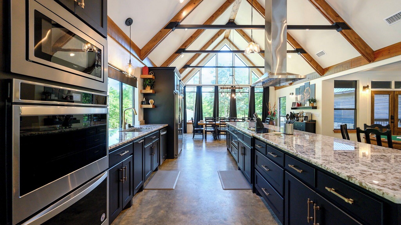 Photo of Kitchen in Broken Bow
