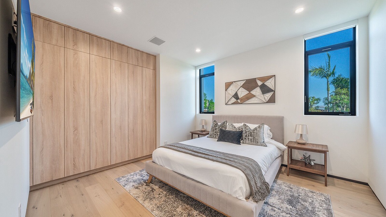 Photo of Bedroom in Beverly Hills