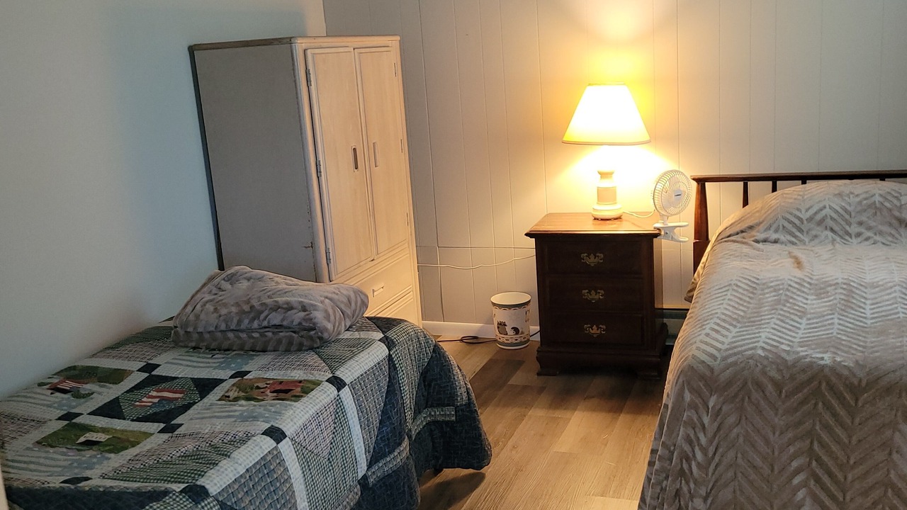Photo of Bedroom in Oak Harbor