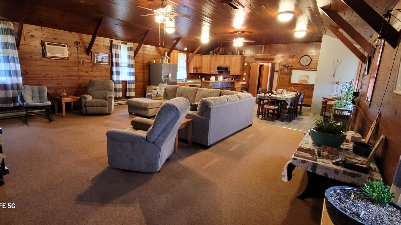 Photo of Livingroom in Oak Harbor