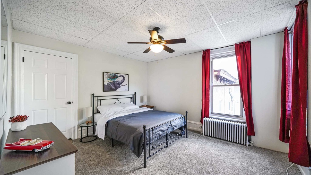 Photo of Bedroom in Gulph Mills