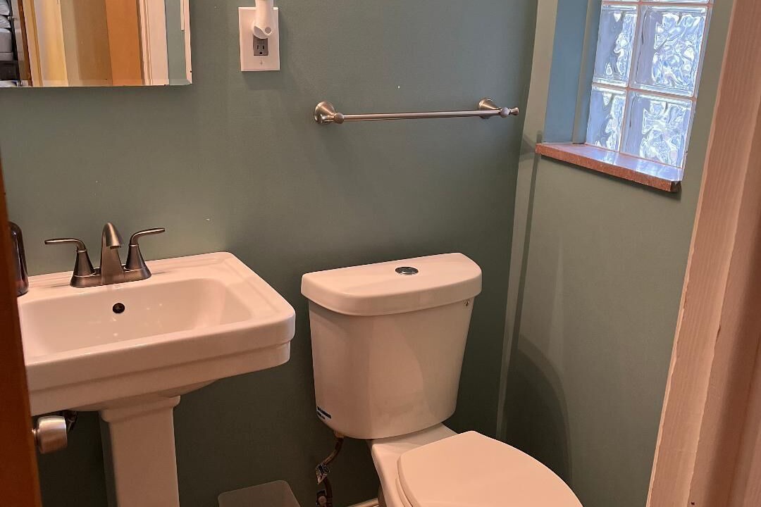 Photo of Bathroom in Oak Park