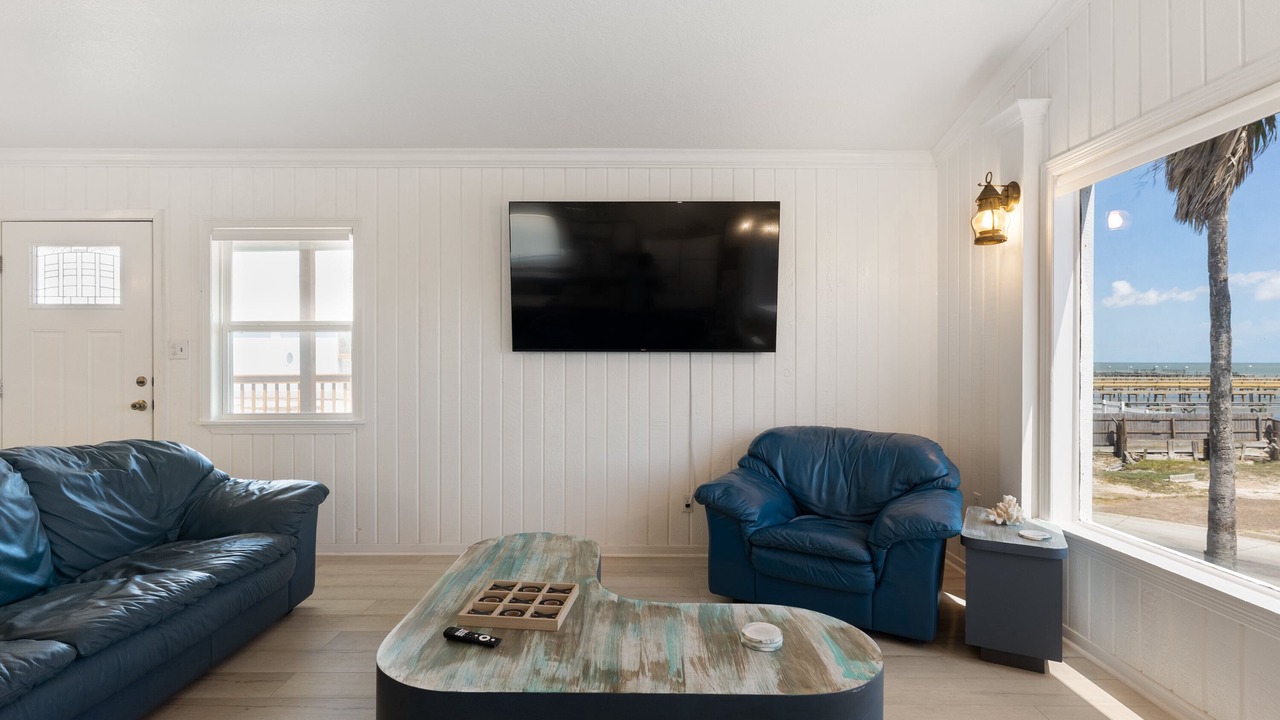Photo of Livingroom in Port Mansfield
