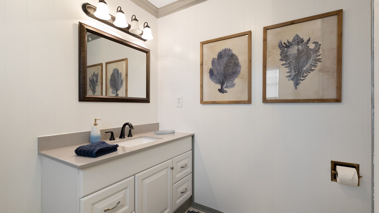 Photo of Bathroom in Port Mansfield
