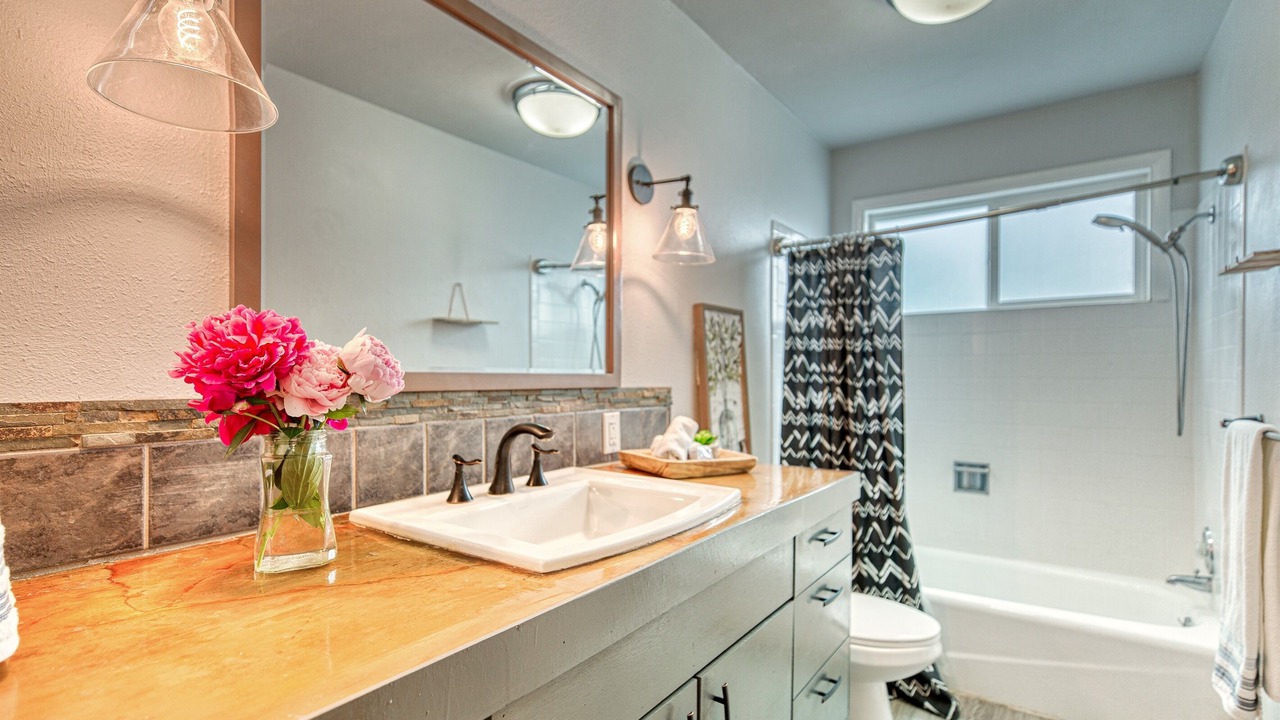 Photo of Bathroom in West Valley